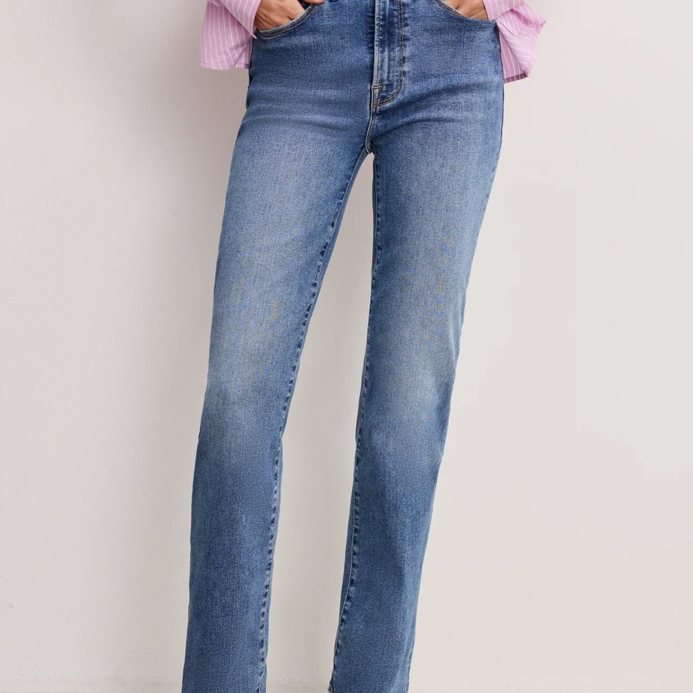 Good American Straight Leg